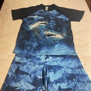 Children’s place Boys shorts pajamas set